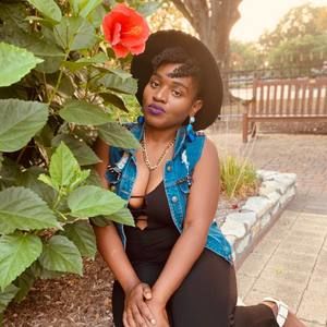 Meet your Posher, Gerese